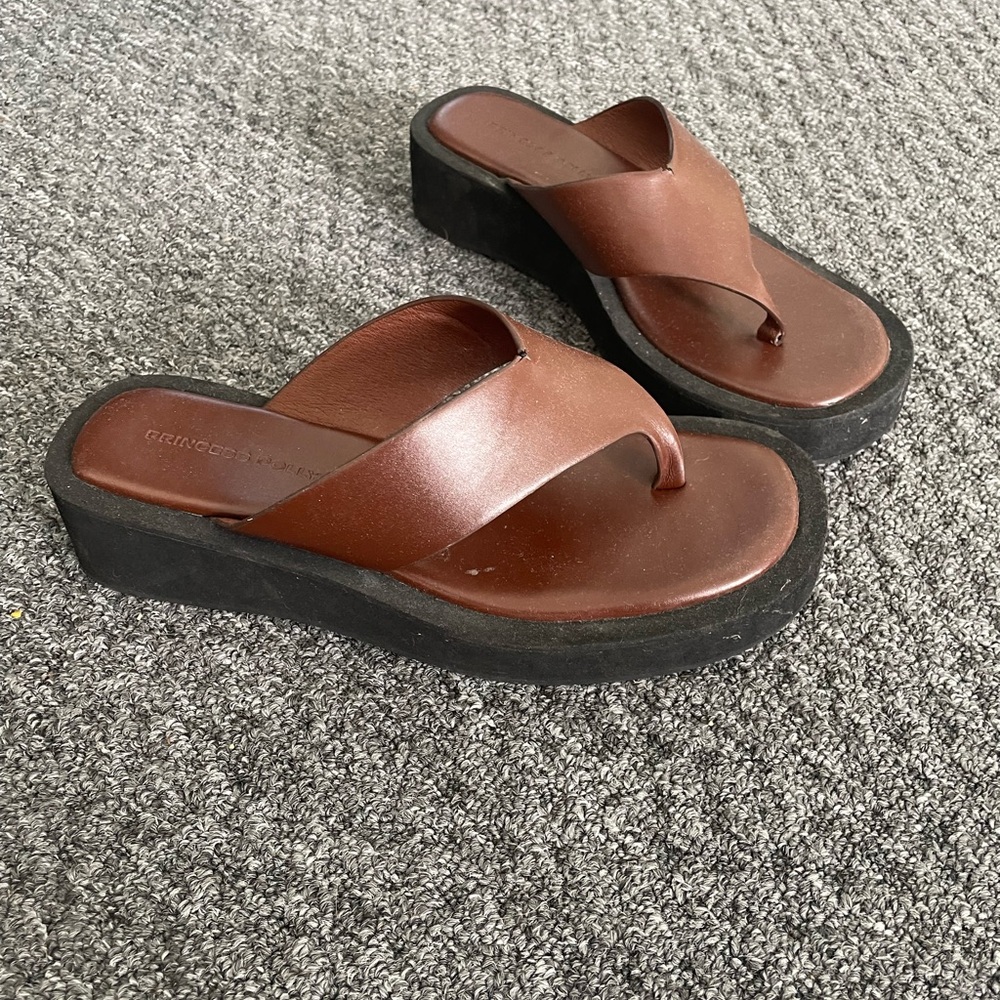 Hello Molly Platform Leather Sandal Women’s size 7